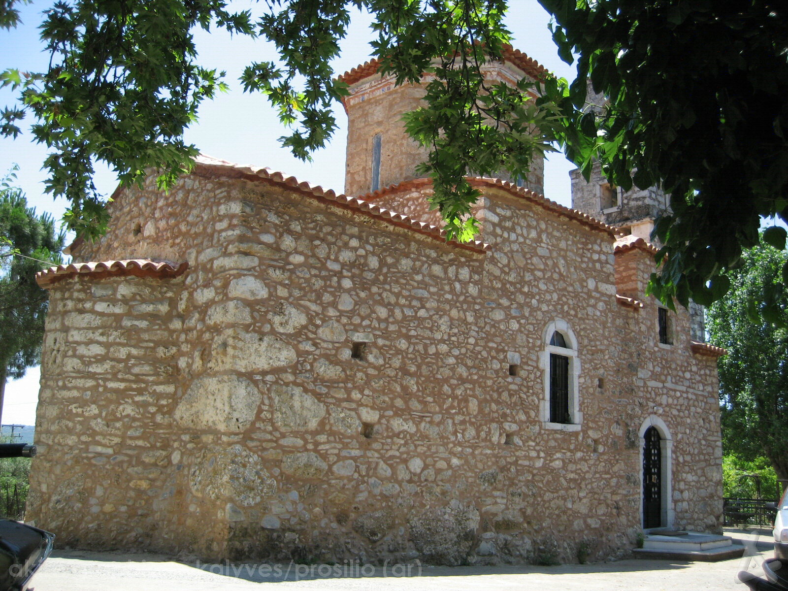 OIKIA_13